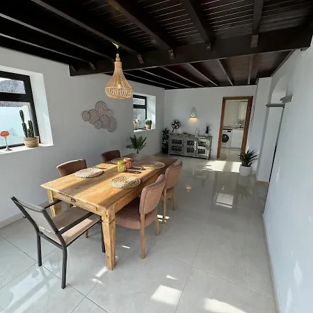 New In Playa Blanca, Lanzarote -adults Only- Villa *